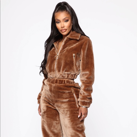 FN Yazzy Bear Faux Fur Set - Picture 4 of 5